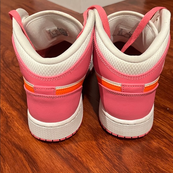 Kids Nike Air Jordan Mid Sneakers Pink & Orange & White Size 7Y - Picture 4 of 8